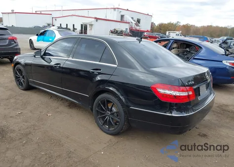 2010 Mercedes-Benz E 350 4Matic из США, поврежденный, VIN WDDHF8HB7AA207492